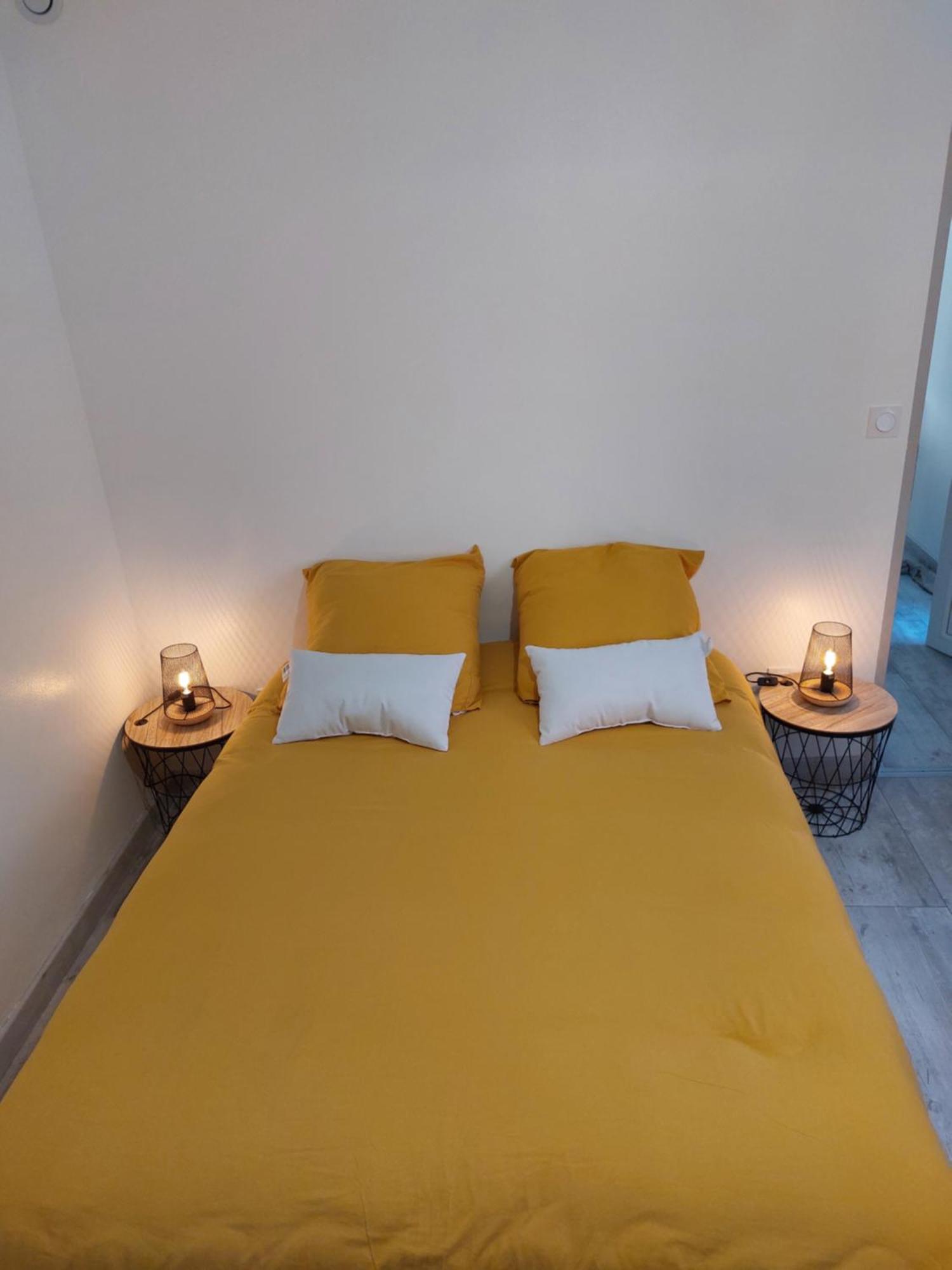 Appartement T2 Agde Centre A 10 Mn Des Plages Buitenkant foto