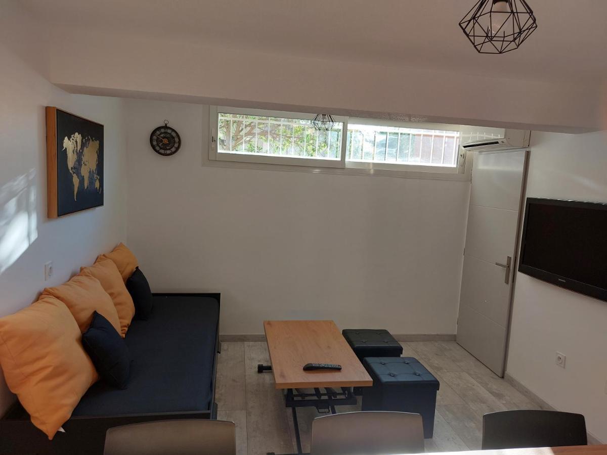 Appartement T2 Agde Centre A 10 Mn Des Plages Buitenkant foto